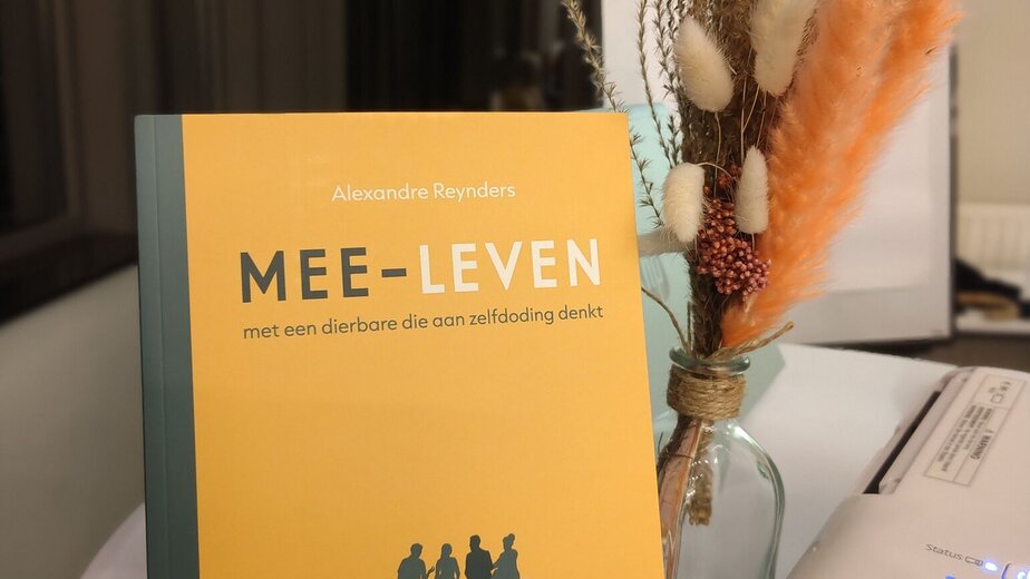 mee-leven-cover
